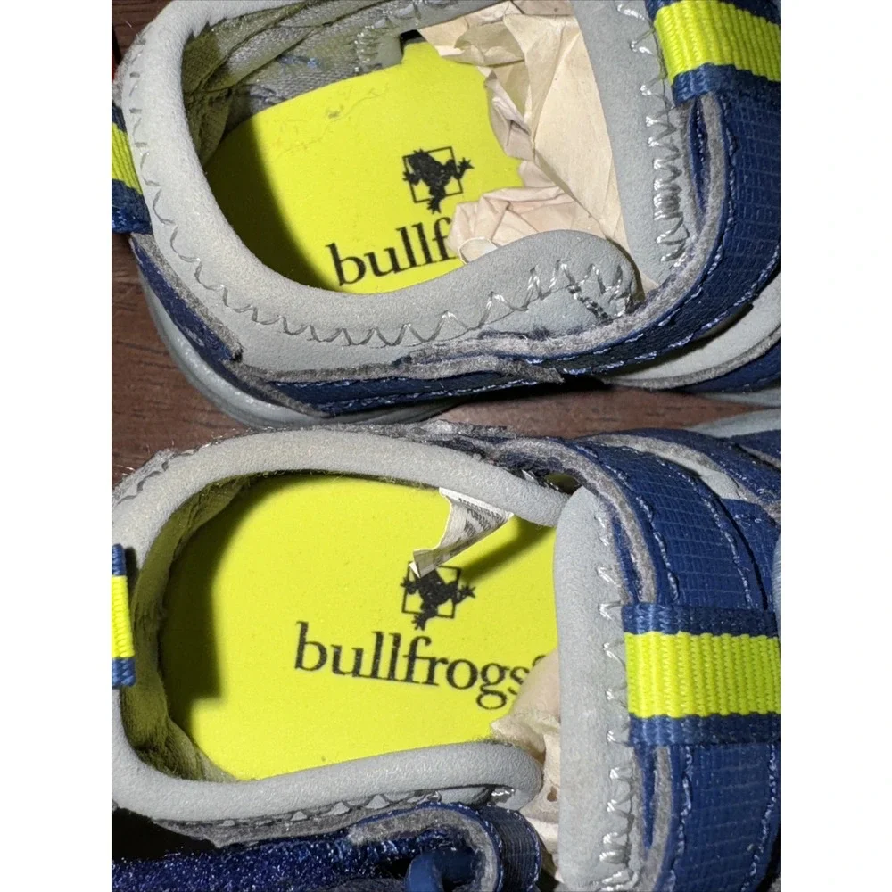 Bullfrogs Sandals Shoes Closed Toe Toddler Boys Gray Blue Sz 2 M Beach NWT